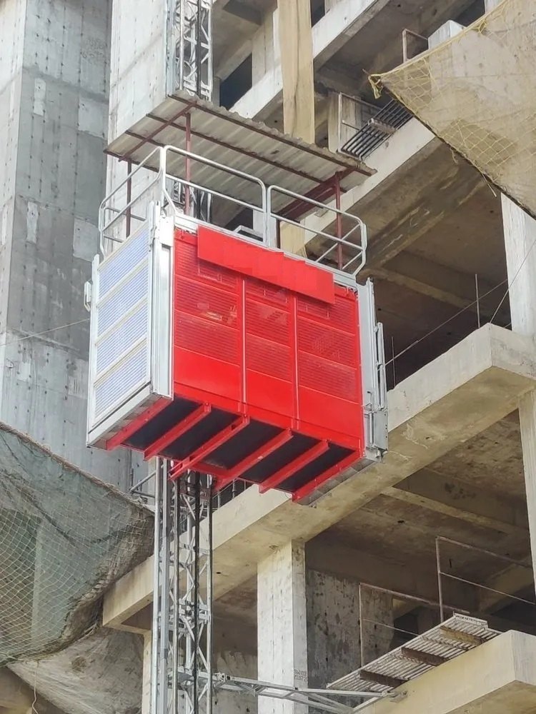 3. Single hoist passenger lift